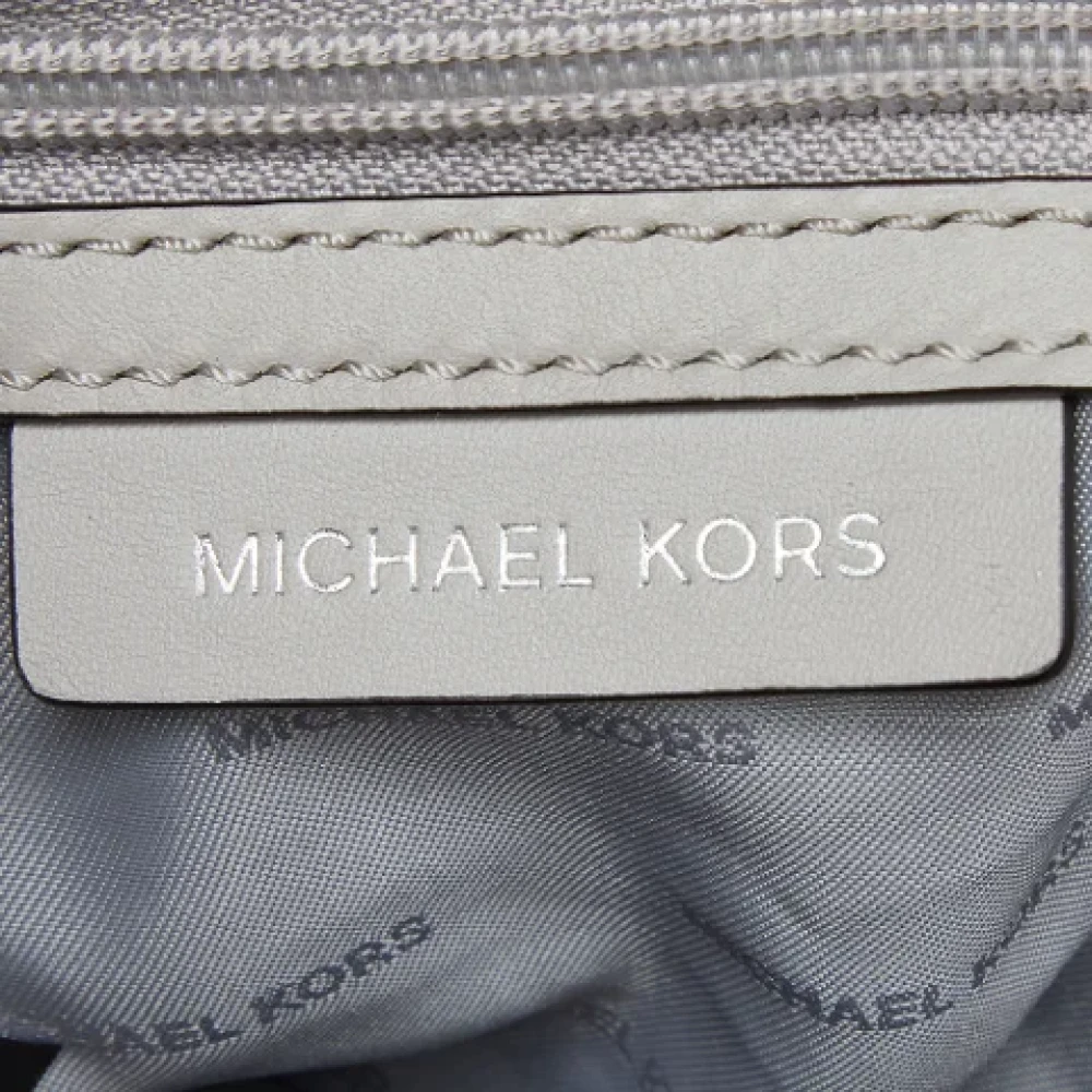 Michael Kors Pre-owned Leather shoulder-bags Beige Dames