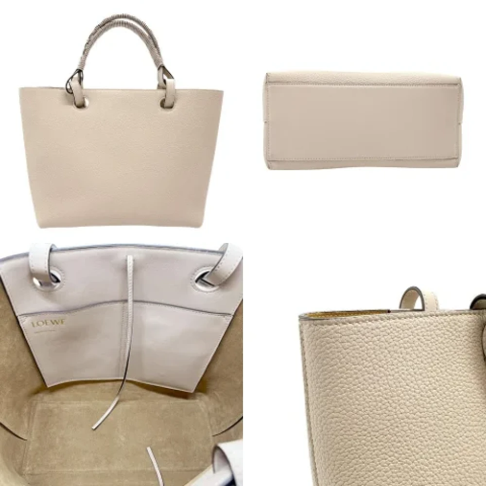 Loewe Pre-owned Leather totes Beige Dames