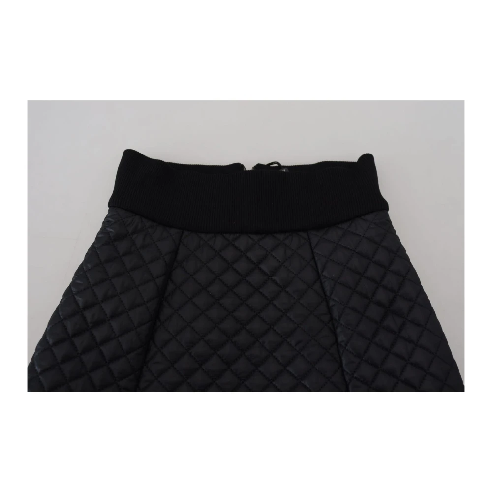 Dolce & Gabbana Gewatteerde High-Waist Zijden Shorts Zwart Black Dames
