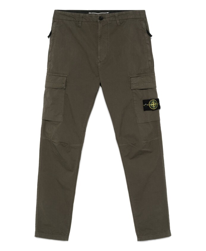 green-cargo-pants-with-zip-pockets