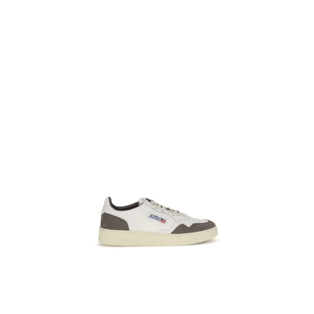 Autry Geperforeerde Lage Leren Sneakers Dames Schoenen Grijs