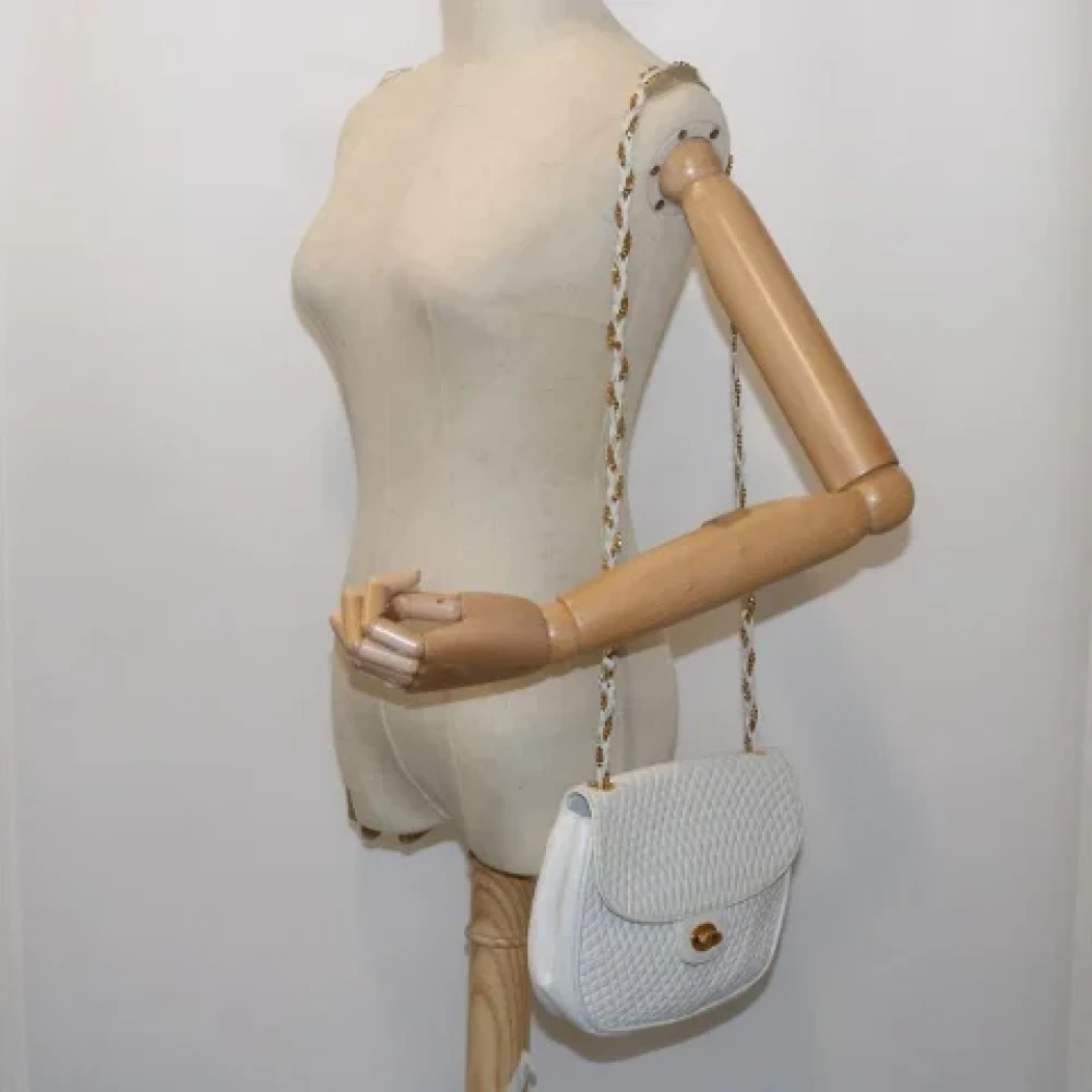 Bally Pre-owned Leather shoulder-bags White Dames