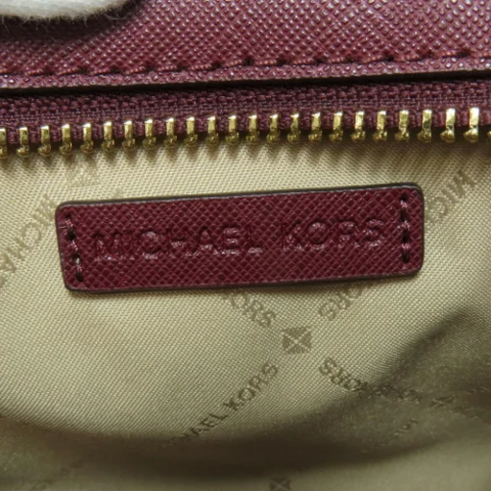 Michael Kors Pre-owned Fabric shoulder-bags Red Dames
