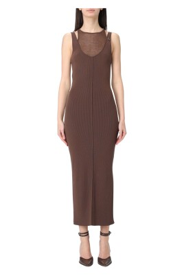 elegant-black-dress-with-lace-detail