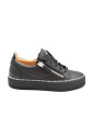 sneakers-decontractees-pour-un-usage-quotidien