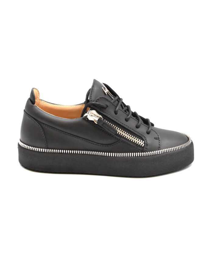 sneakers-decontractees-pour-un-usage-quotidien