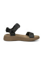 line-flat-sandals