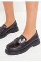 ronde-tip-blokhak-loafers-zwart