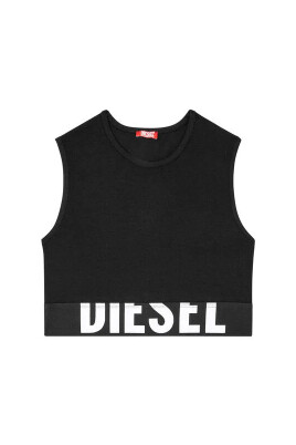 black-top-with-pop-style
