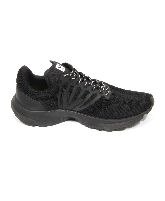 chaussures-de-running-perforees