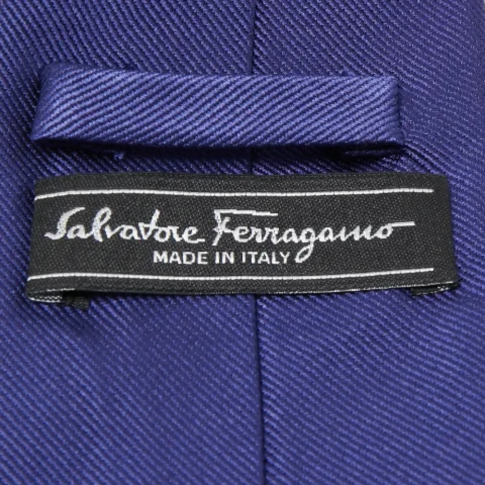 Salvatore Ferragamo Pre-owned Silk tops Blue Heren