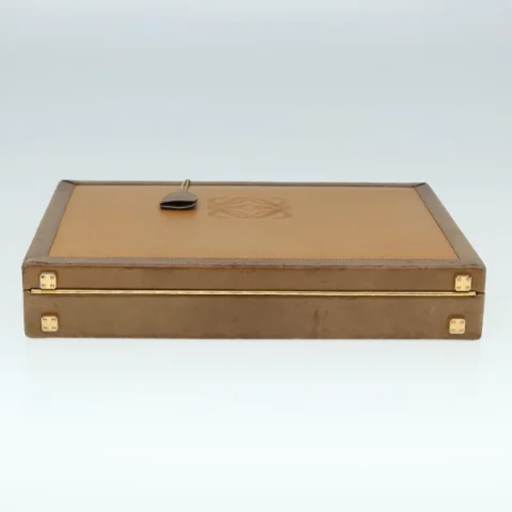 Loewe Pre-owned Leather handbags Beige Dames