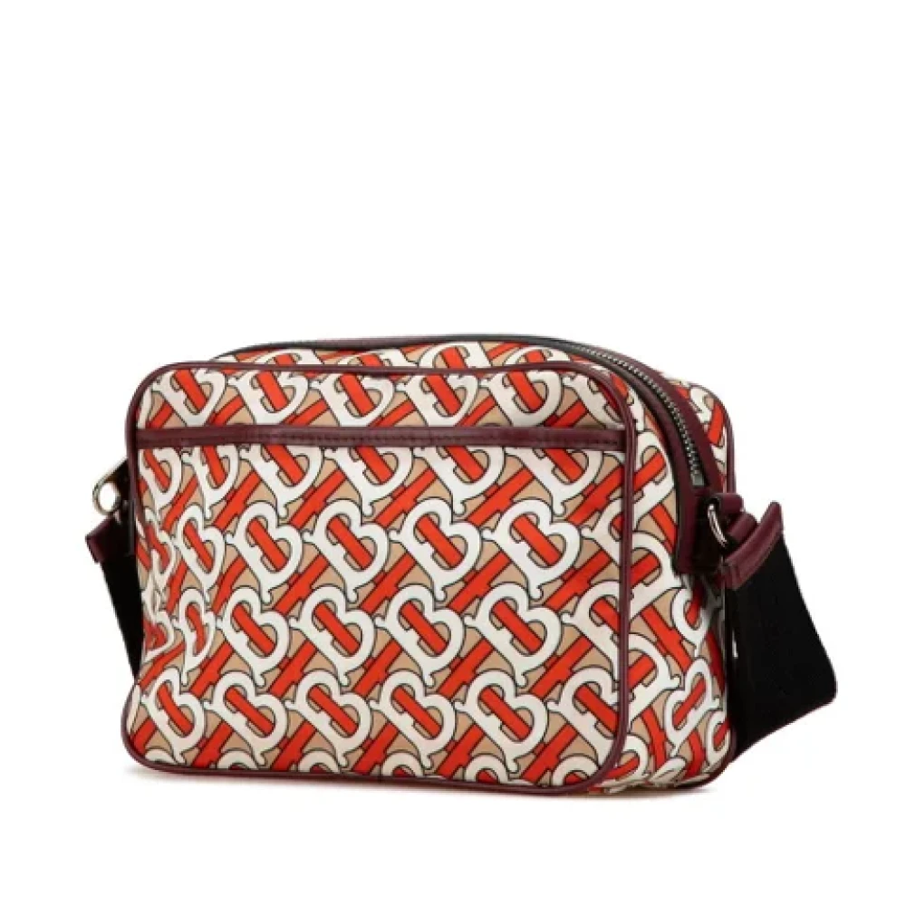 Burberry Vintage Pre-owned Nylon shoulder-bags Orange Dames