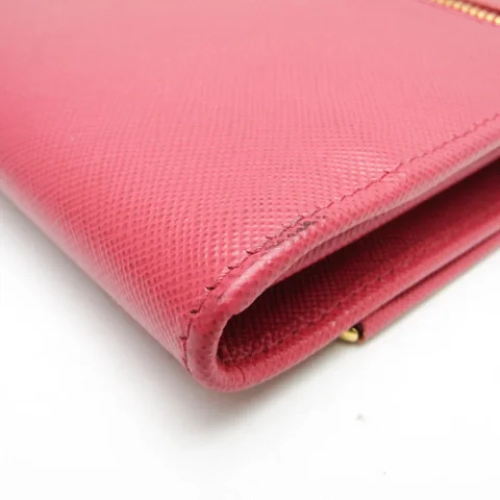 Prada Vintage Pre-owned Fabric wallets Red Dames