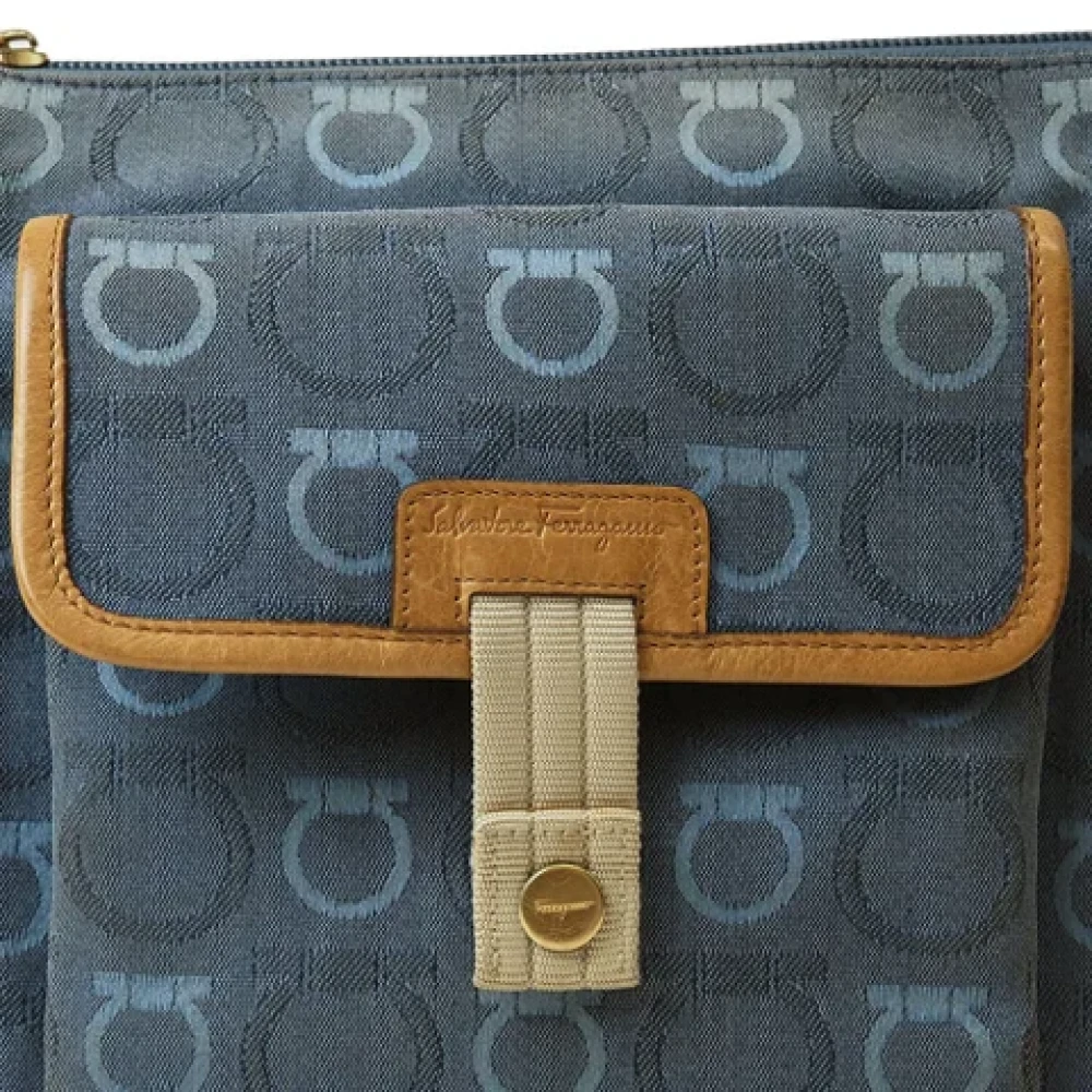 Salvatore Ferragamo Pre-owned Canvas shoulder-bags Blue Dames