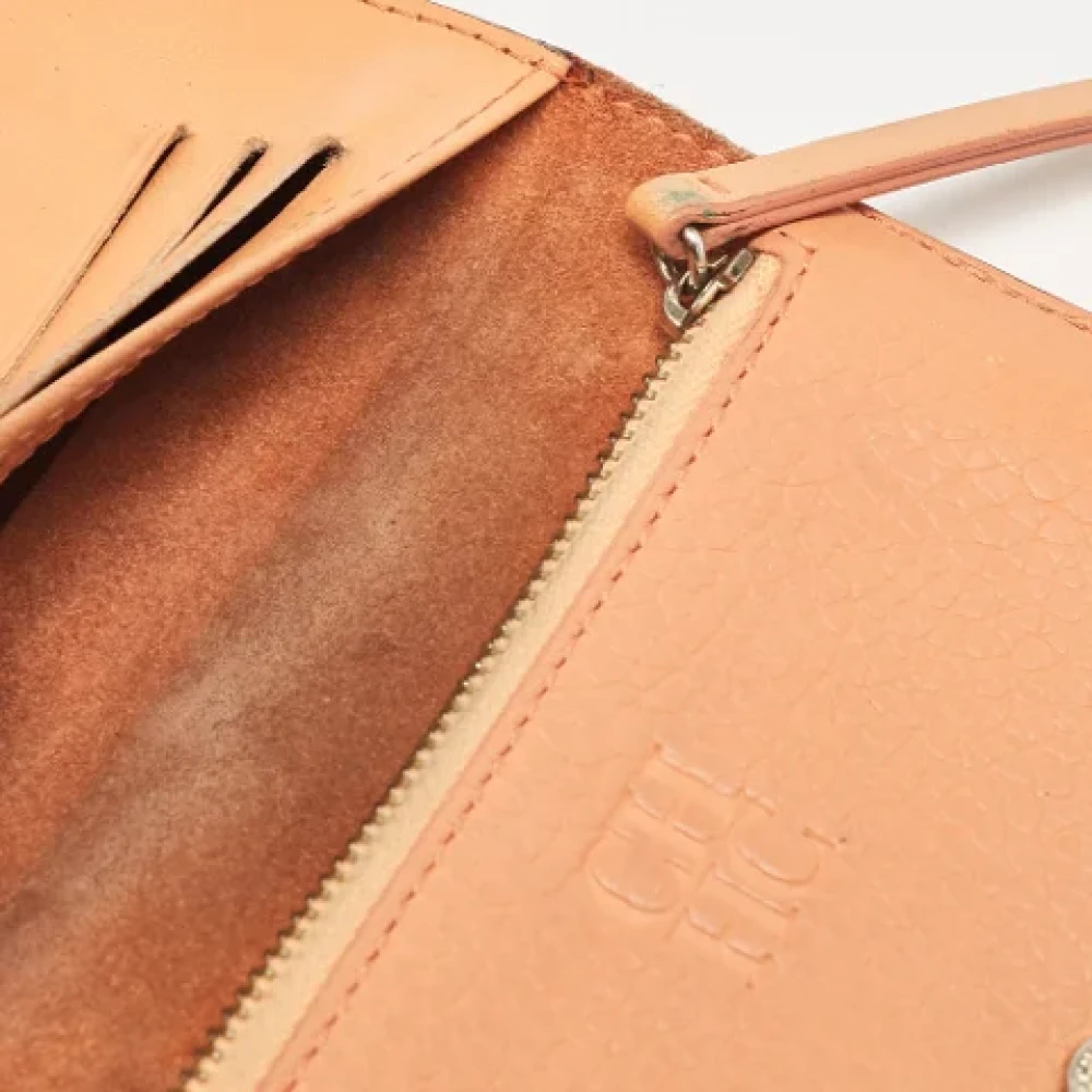 Carolina Herrera Pre-owned Leather wallets Orange Dames