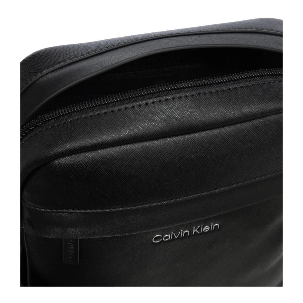 Calvin Klein Stijlvolle Crossbody Tas met Verstelbare Band Black Heren