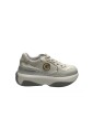 sneaker-running-model-june-01