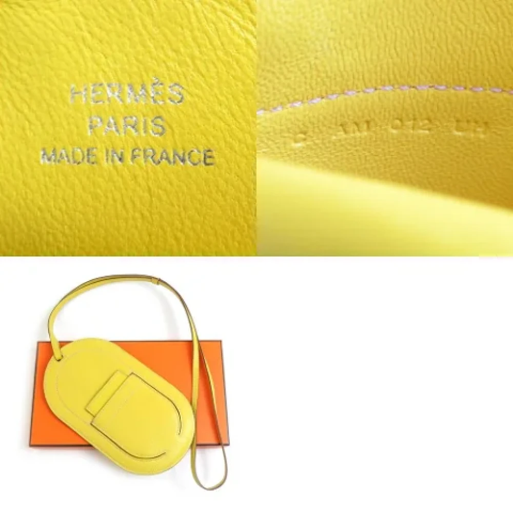 Hermès Vintage Pre-owned Leather key-holders Yellow Dames