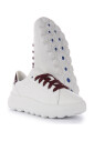 white-womens-sneaker-with-breathable-cushioning