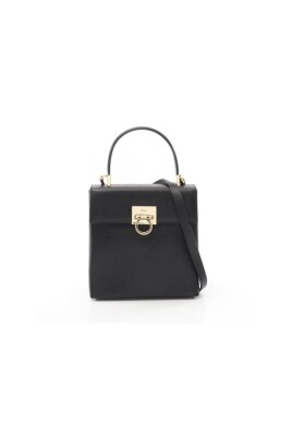 pre-owned-leather-handbags