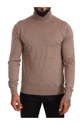 luxury-cashmere-turtleneck-sweater