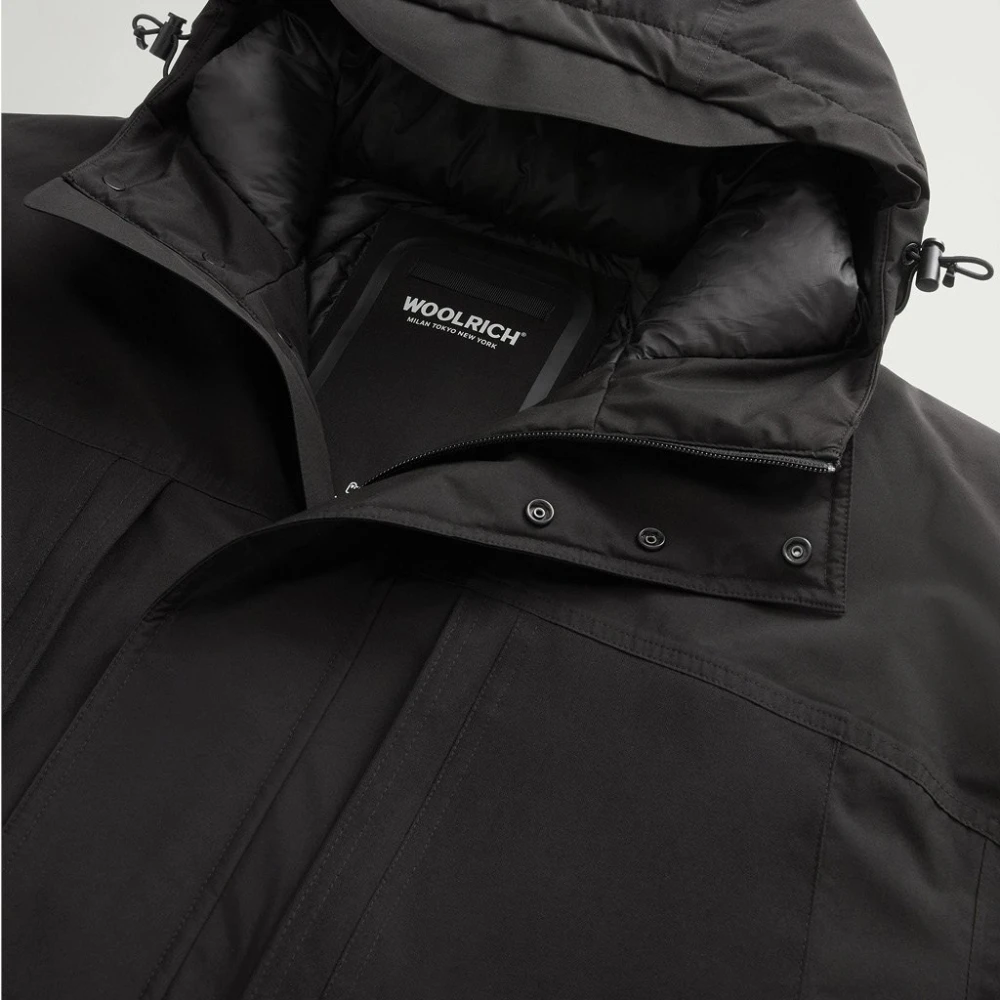 Woolrich Gore-Tex Parka in Zwart Black Heren