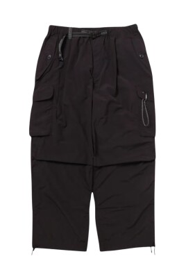 oversized-cargo-pants-with-articulated-knees