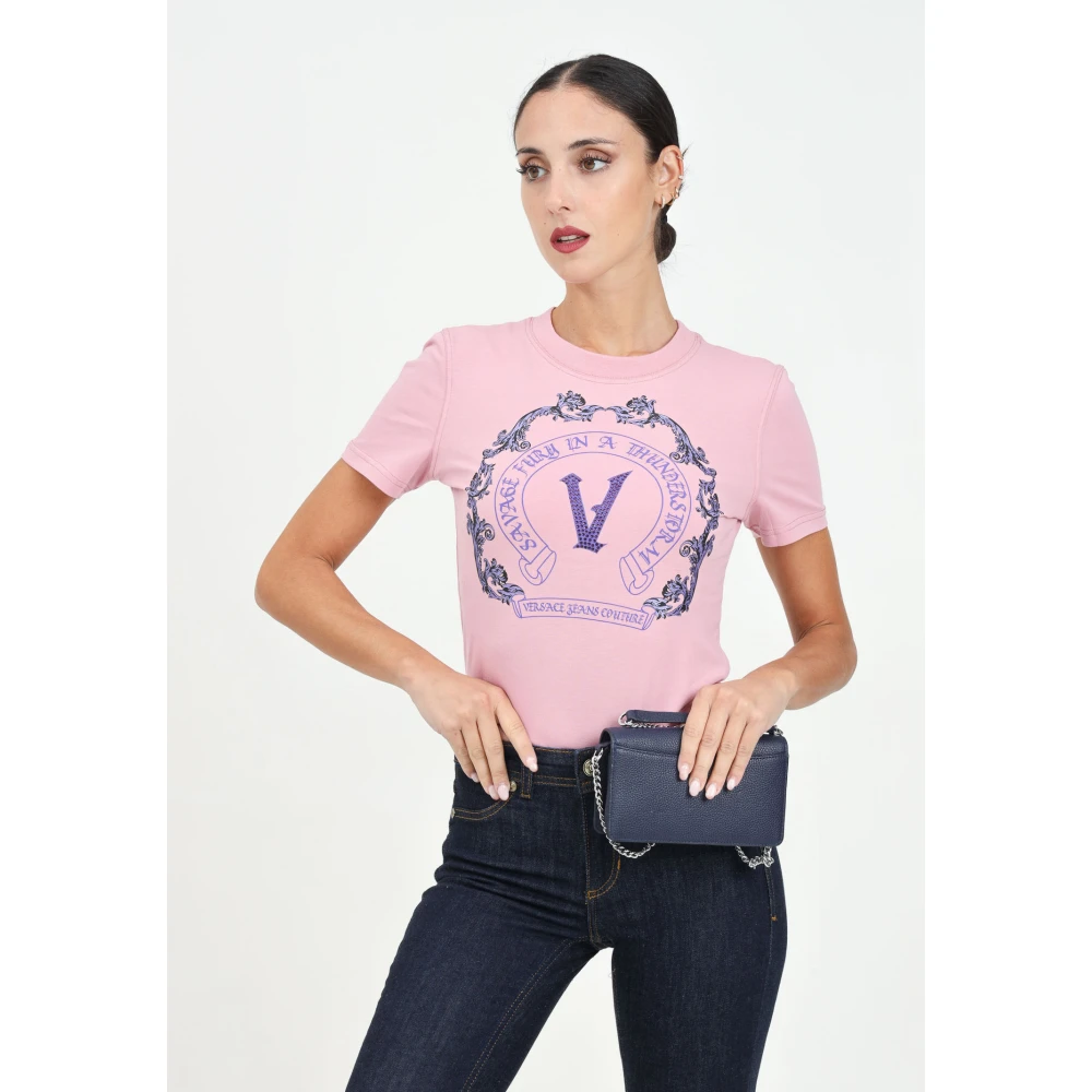 Versace Jeans Couture Roze T-shirt met korte mouwen en V-embleem Pink Dames