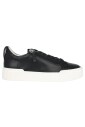 sneaker-femme-noire-style-confortable