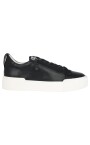 sneaker-femme-noire-style-confortable
