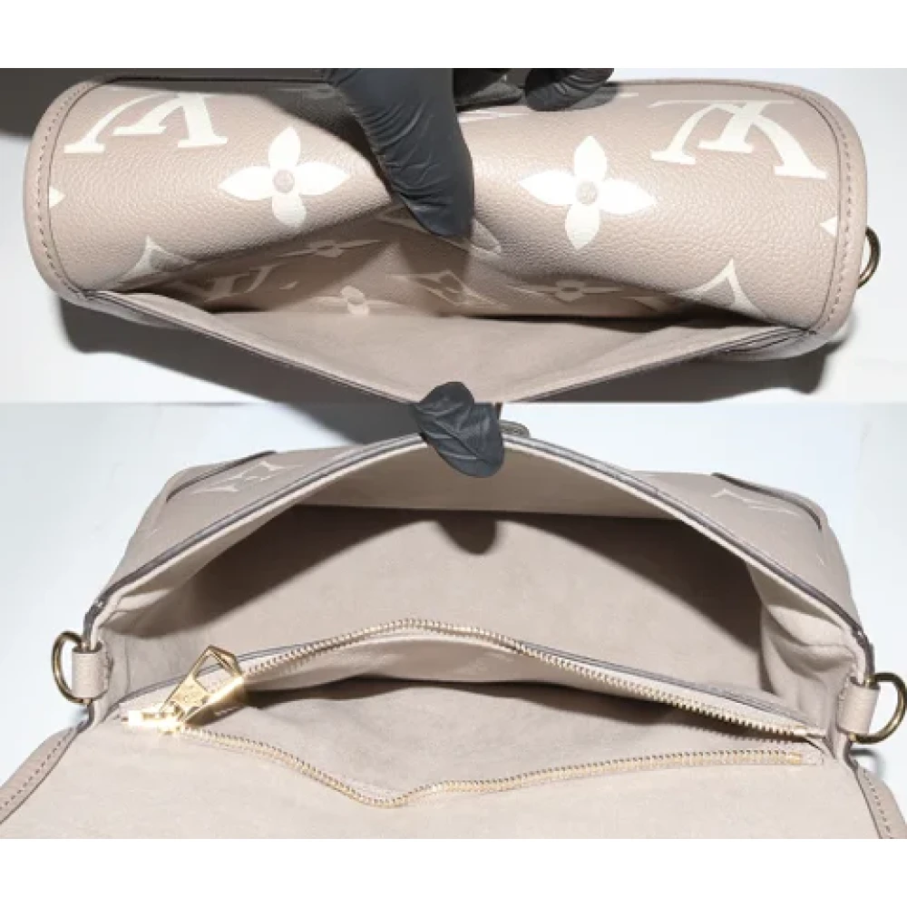 Louis Vuitton Vintage Pre-owned Canvas shoulder-bags Beige Dames