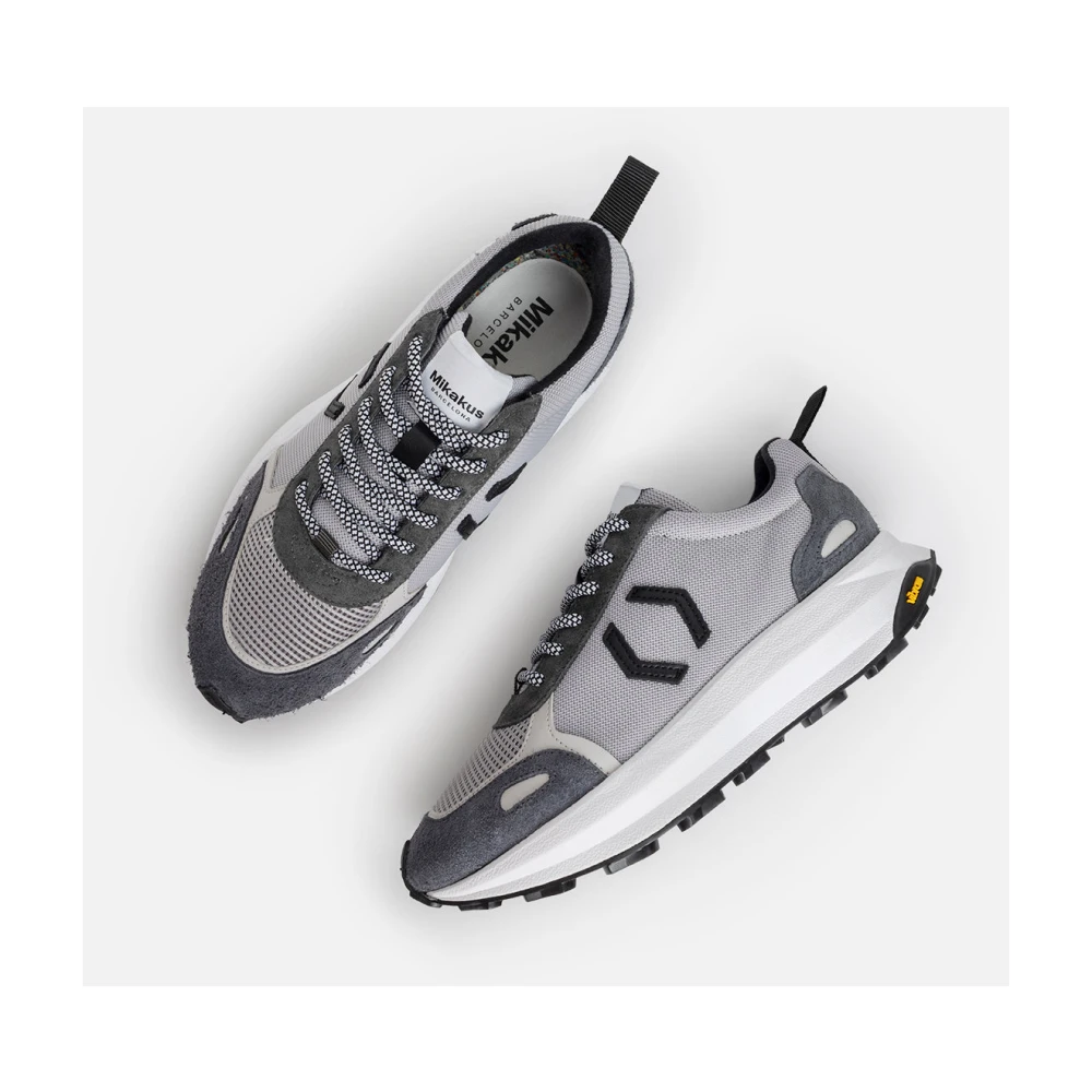 Mikakus Barcelona Monochrome Cross Concrete Sneakers Gray Unisex