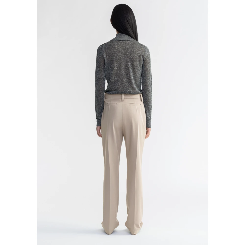 Aeron Loui Gray Dames