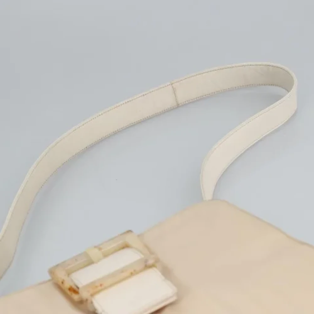 Prada Vintage Pre-owned Leather shoulder-bags Beige Dames