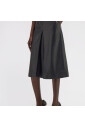 jupe-midi-en-cuir-noir-femme