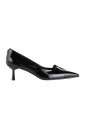 escarpin-en-cuir-avec