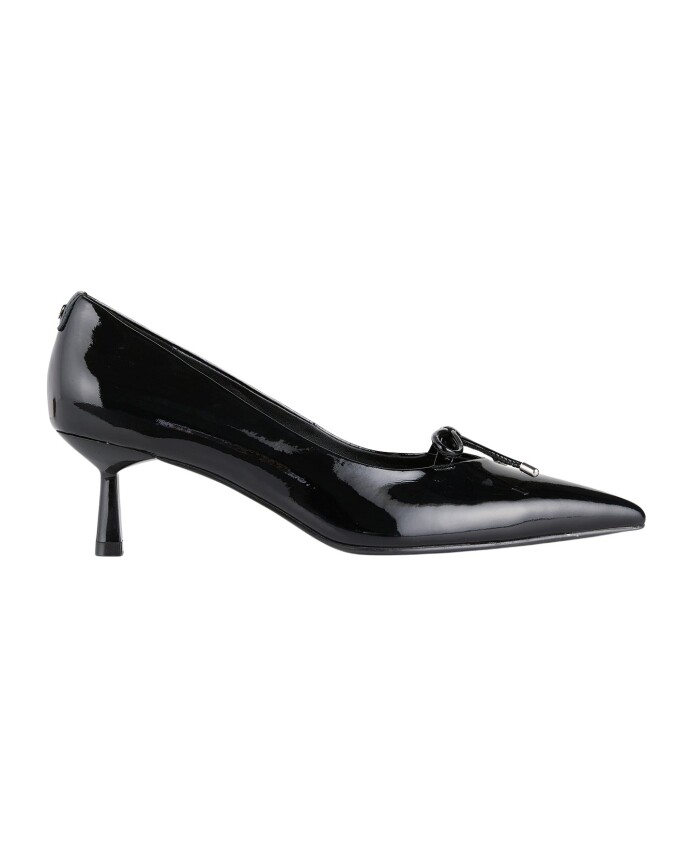 escarpin-en-cuir-avec