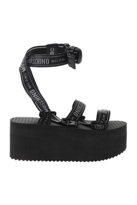 black-ribbon-plateau-sandal