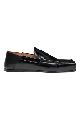 mocassins-plats-en-cuir-noir