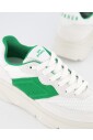 sneaker-blanc-vert-modele-elegant