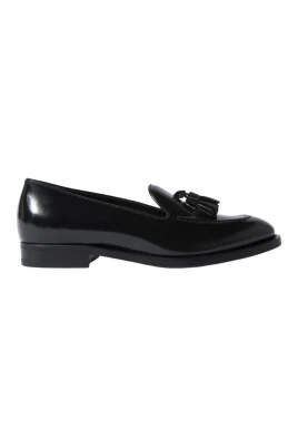 Sienna Svarta Tofsprydda Loafers