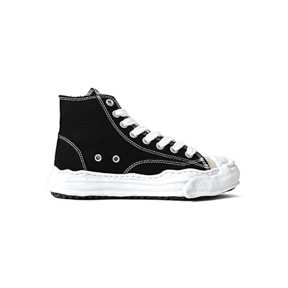 Mihara Yasuhiro Svart Canvas Low-Top Sneaker med Original Sole Black, Unisex