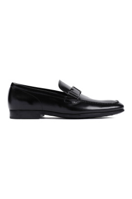 mocassins-noirs-style-classique