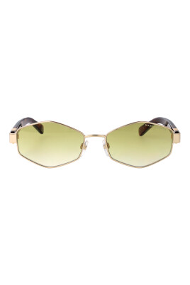 stylish-sunglasses-for-sunny-days