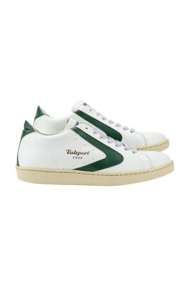 tournament-model-sneakers