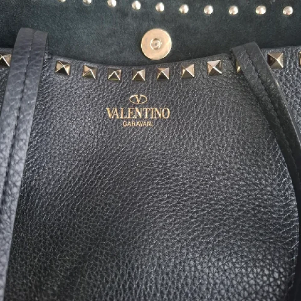 Valentino Vintage Pre-owned Leather shoulder-bags Black Dames