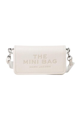 beige-crossbody-bag-stylish-functionality