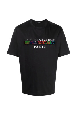 split-textured-logo-t-shirt-in-black