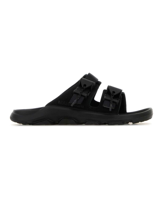 chaussons-en-daim-noir-terra-tech